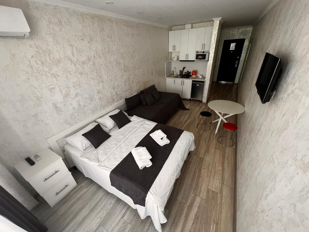 27 Floor Apartments Батуми Экстерьер фото