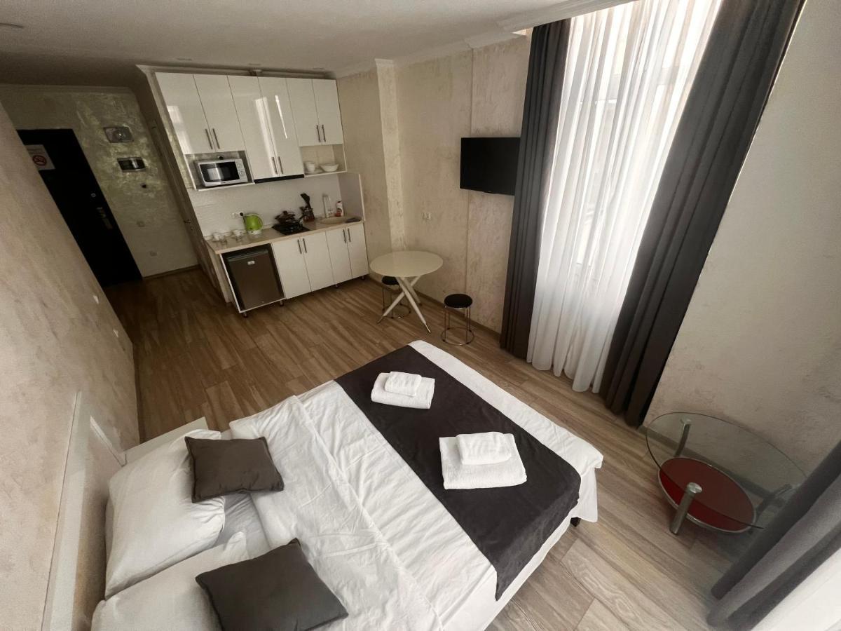 27 Floor Apartments Батуми Экстерьер фото