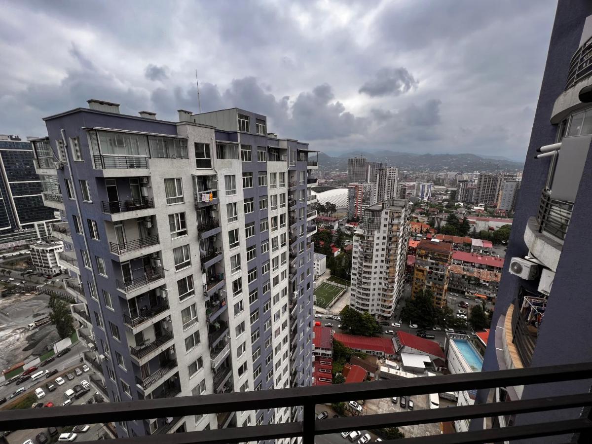 27 Floor Apartments Батуми Экстерьер фото