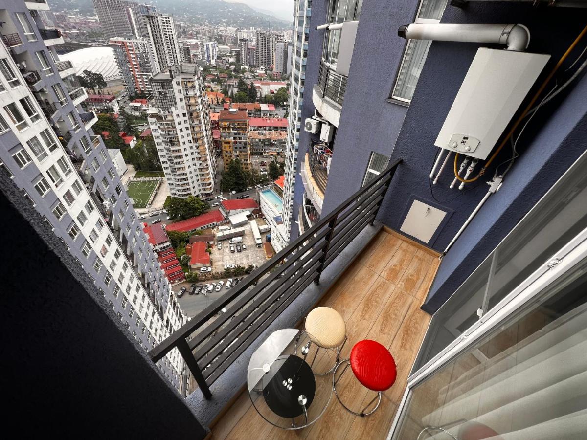 27 Floor Apartments Батуми Экстерьер фото