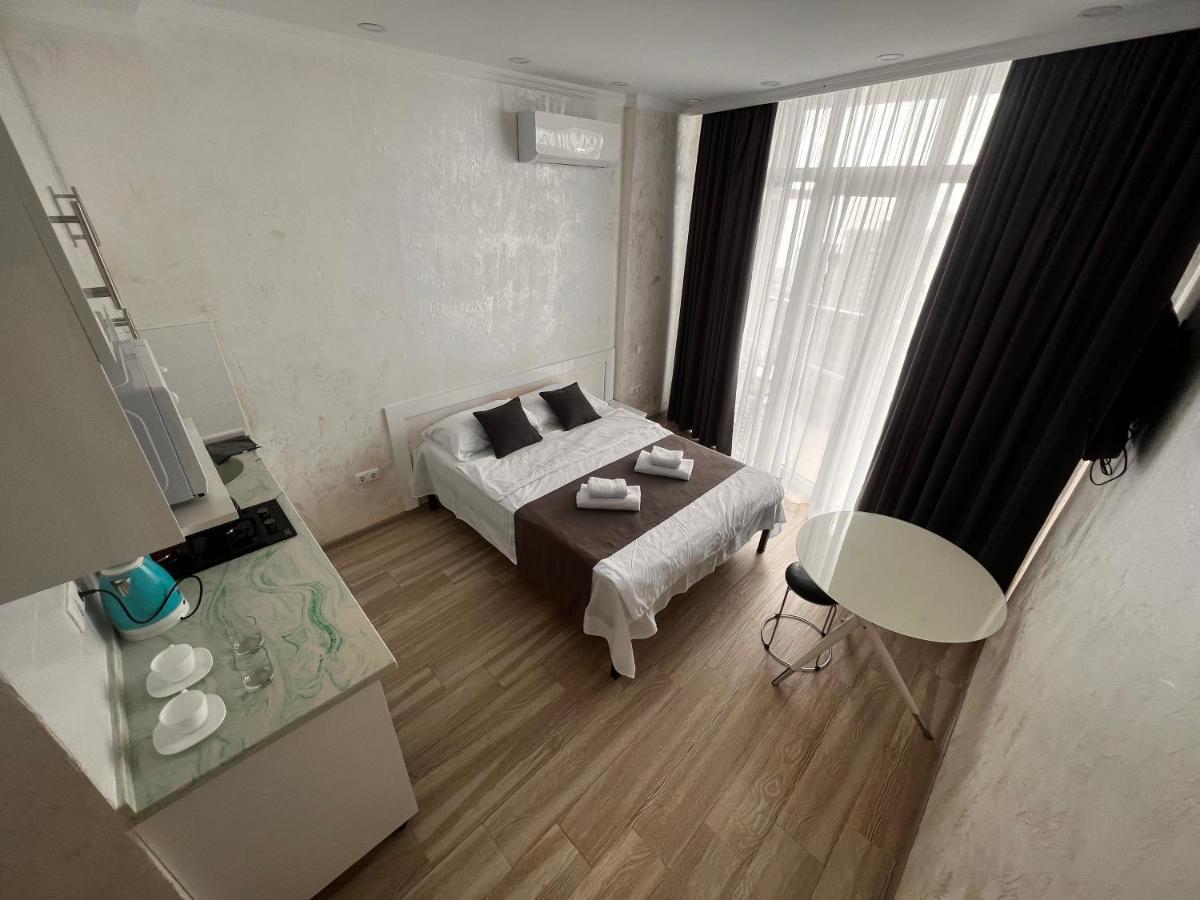 27 Floor Apartments Батуми Экстерьер фото